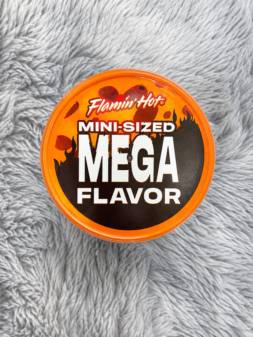 Cheetos Minis Flamin’ Hot Mega Flavor