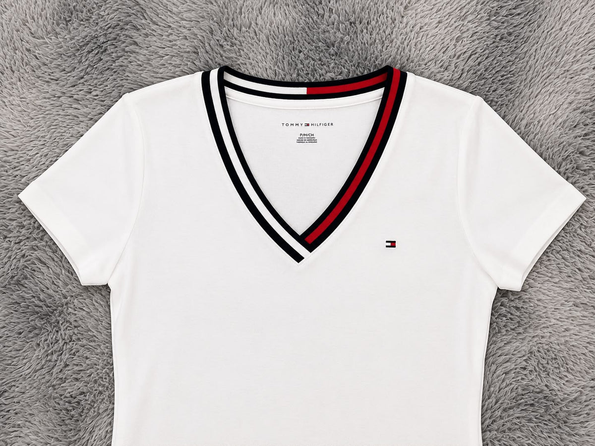 Playera Tommy Hilfiger  Mujer  Blanca Talla L